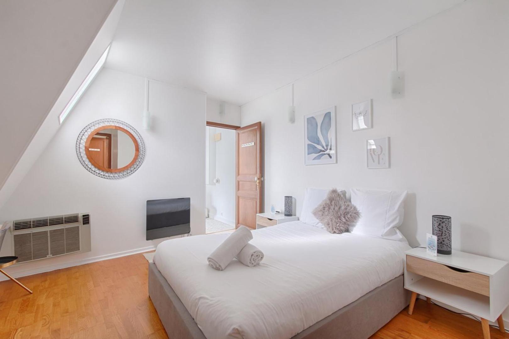 Appartement Near To Saint Lazare - 6P Paryż Zewnętrze zdjęcie
