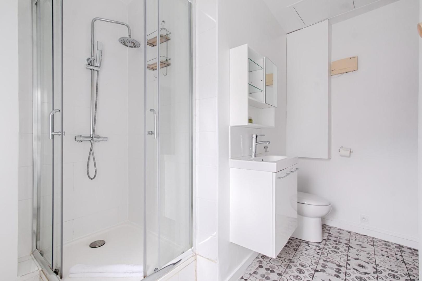 Appartement Near To Saint Lazare - 6P Paryż Zewnętrze zdjęcie